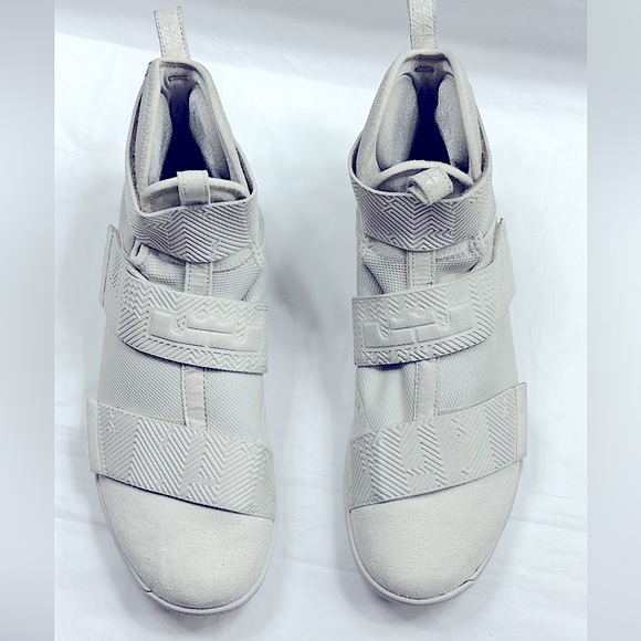 😃SOLD😃 NIKE Men’s High Top Off White Sneakers w. Velcro Closure Sz 12 - Picture 10 of 10